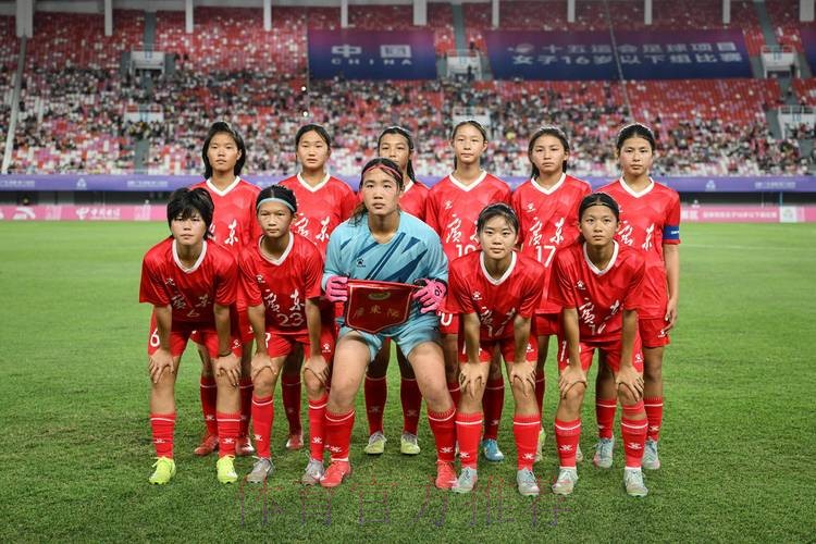 U-16女足亚洲杯开赛在即 活力南京再掀青春风暴 U-16女足亚洲杯开赛在即 活力南京再掀青春风暴